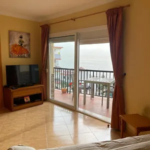 One Bedroom, Top Floor, By The Sea, Apartamento